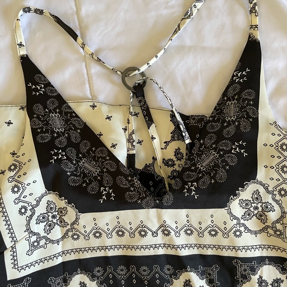 Topshop paisley midi dress 🦁 beautiful dress, but is to small for me 😞 - Picture 4 of 6